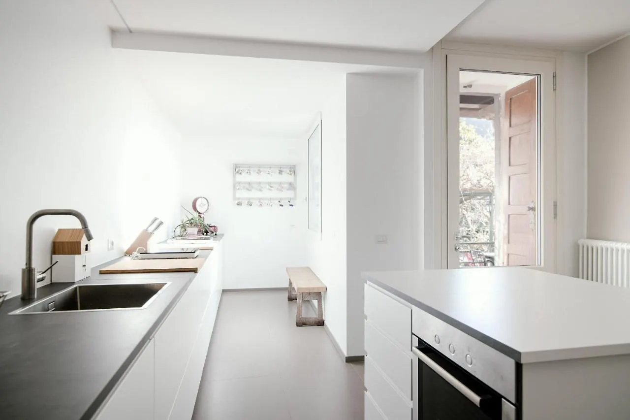 Appartamento In Villa Lina By Holiday Solutions Brunate 0*,